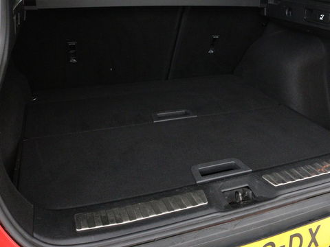 Renault Kadjar 1.3 TCe Zen | Automaat | Stoelverwarming | Trekhaak | Navigatie | Climate control | Keyless | Parkeerhulp | Cruise control