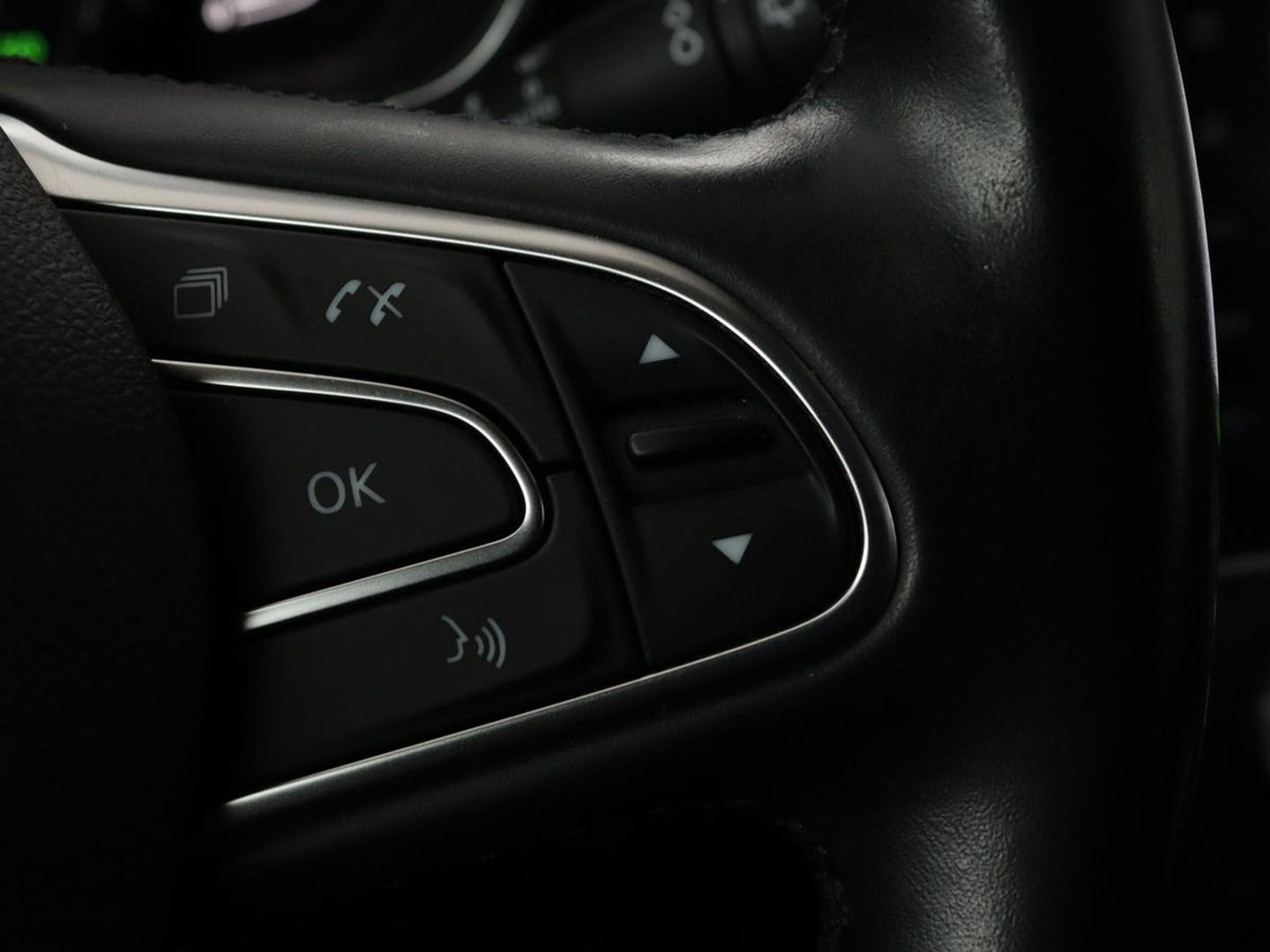 Renault Kadjar 1.3 TCe Zen | Automaat | Stoelverwarming | Trekhaak | Navigatie | Climate control | Keyless | Parkeerhulp | Cruise control
