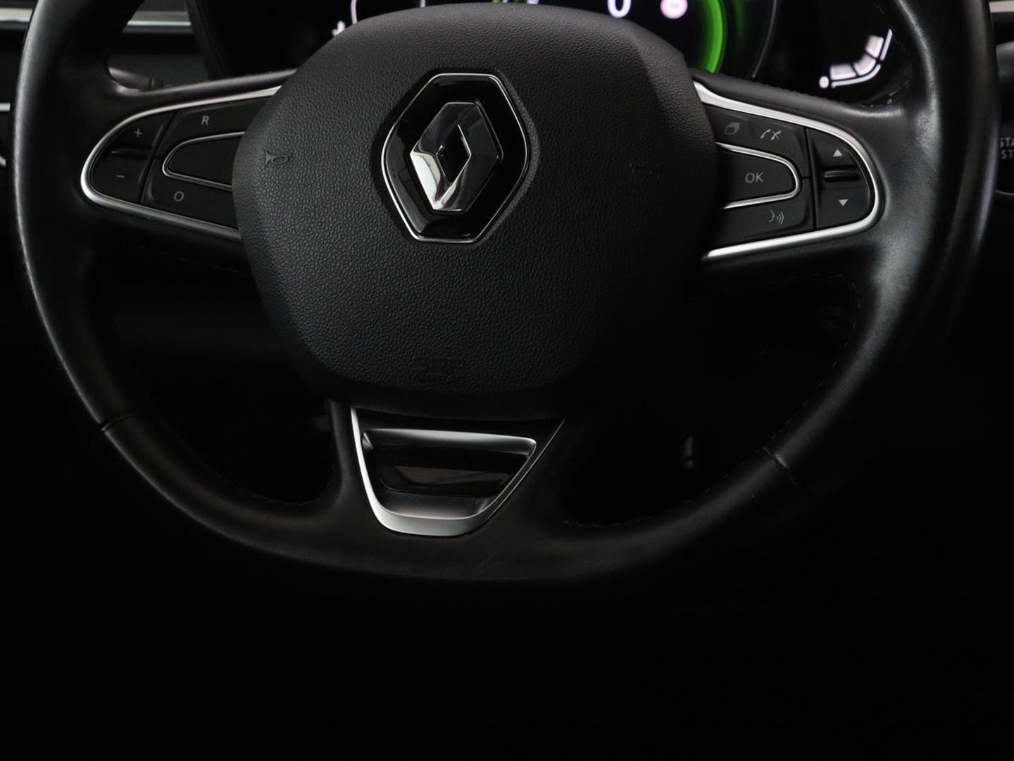 Renault Kadjar 1.3 TCe Zen | Automaat | Stoelverwarming | Trekhaak | Navigatie | Climate control | Keyless | Parkeerhulp | Cruise control
