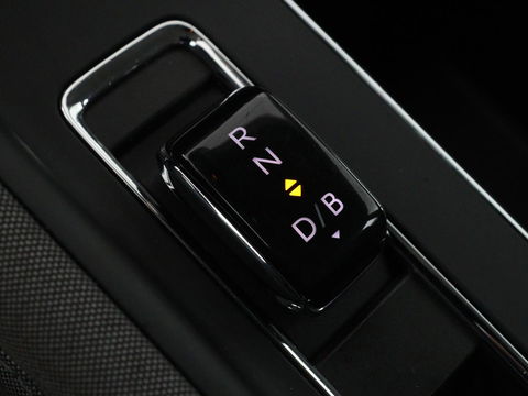 Škoda Enyaq iV 60 | Trekhaak | Camera | Sfeerverlichting | Carplay | Full LED | Navigatie | Cruise control | Bluetooth | Parkeerhulp | DAB