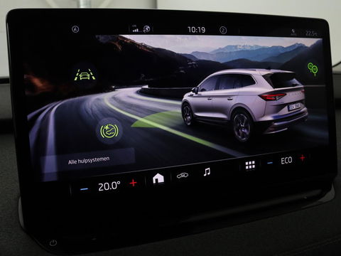 Škoda Enyaq iV 60 | Trekhaak | Camera | Sfeerverlichting | Carplay | Full LED | Navigatie | Cruise control | Bluetooth | Parkeerhulp | DAB