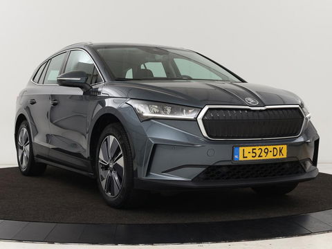 Škoda Enyaq iV 60 | Trekhaak | Camera | Sfeerverlichting | Carplay | Full LED | Navigatie | Cruise control | Bluetooth | Parkeerhulp | DAB