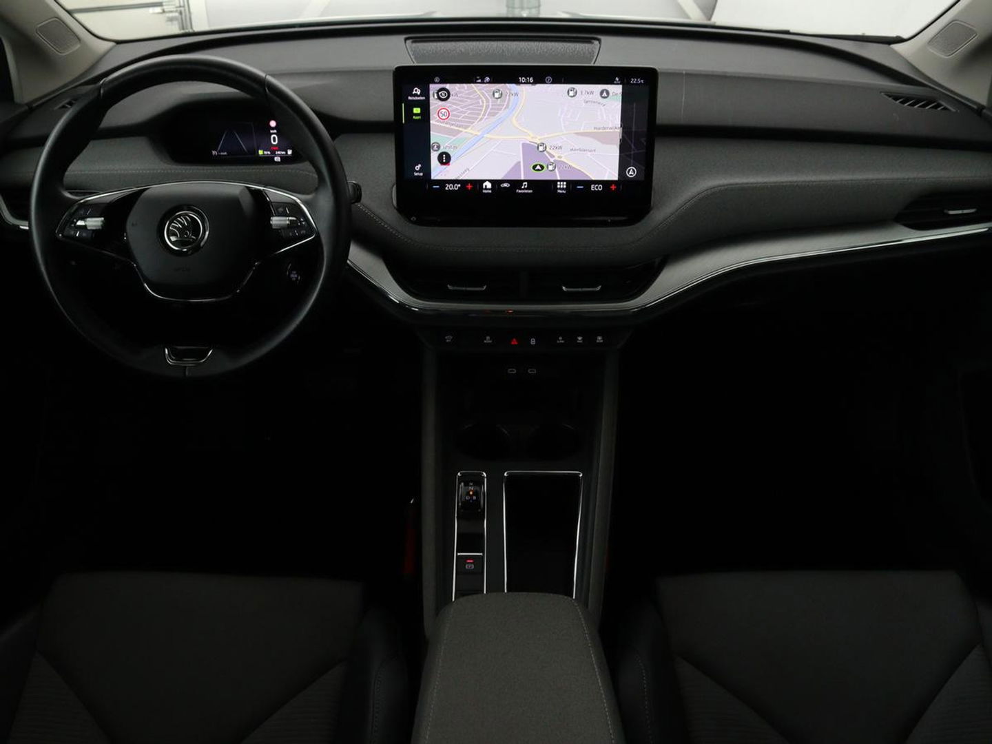 Škoda Enyaq iV 60 | Trekhaak | Camera | Sfeerverlichting | Carplay | Full LED | Navigatie | Cruise control | Bluetooth | Parkeerhulp | DAB