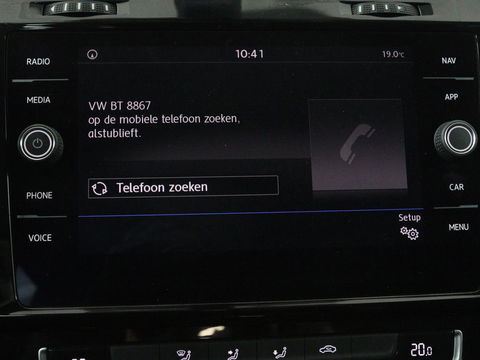 Volkswagen Golf 1.0 TSI Highline | Full LED | Virtual Cockpit | Carplay | Adaptive cruise | Navigatie | Climate control | Parkeerhulp | Sportstoelen
