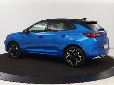 Opel Grandland 1.6 Turbo Hybrid Ultimate | Stoelventilatie | Nachtzicht | Leder | Adaptive cruise | 360 camera | Carplay | Matrix LED | Park Assist | Stoelverwarming | Keyless | Navigatie | PHEV