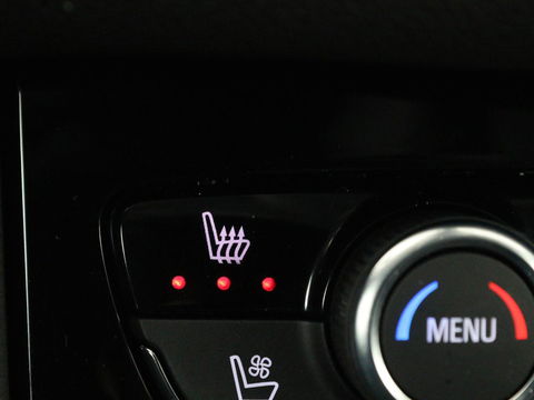 Opel Grandland 1.6 Turbo Hybrid Ultimate | Stoelventilatie | Nachtzicht | Leder | Adaptive cruise | 360 camera | Carplay | Matrix LED | Park Assist | Stoelverwarming | Keyless | Navigatie | PHEV