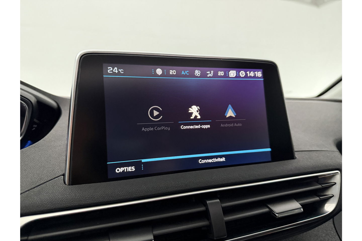Peugeot 5008 1.2 PureTech 7p 360 Camera Pano Sfeerverl. LED Virtual Carplay Cruise Clima Navi Leder PDC 19"LMV
