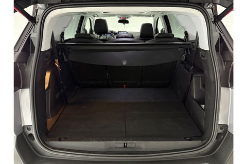 Peugeot 5008 1.2 PureTech 7p 360 Camera Pano Sfeerverl. LED Virtual Carplay Cruise Clima Navi Leder PDC 19"LMV