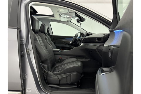 Peugeot 5008 1.2 PureTech 7p 360 Camera Pano Sfeerverl. LED Virtual Carplay Cruise Clima Navi Leder PDC 19"LMV