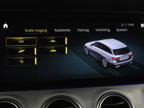 Mercedes-Benz E-Klasse 300e Business Solution AMG | Leder | Trekhaak | Stoelverwarming | 360 camera | Carplay | Sfeerverlichting | Matrix LED | Keyless | Navigatie