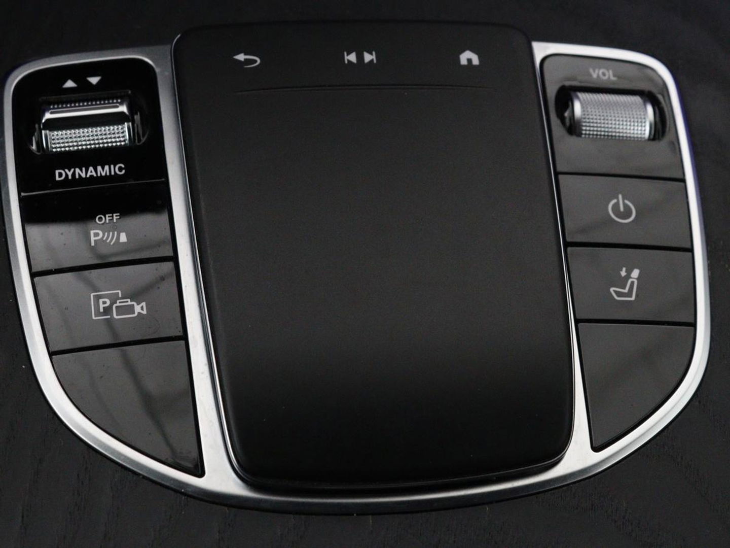 Mercedes-Benz E-Klasse 300e Business Solution AMG | Leder | Trekhaak | Stoelverwarming | 360 camera | Carplay | Sfeerverlichting | Matrix LED | Keyless | Navigatie