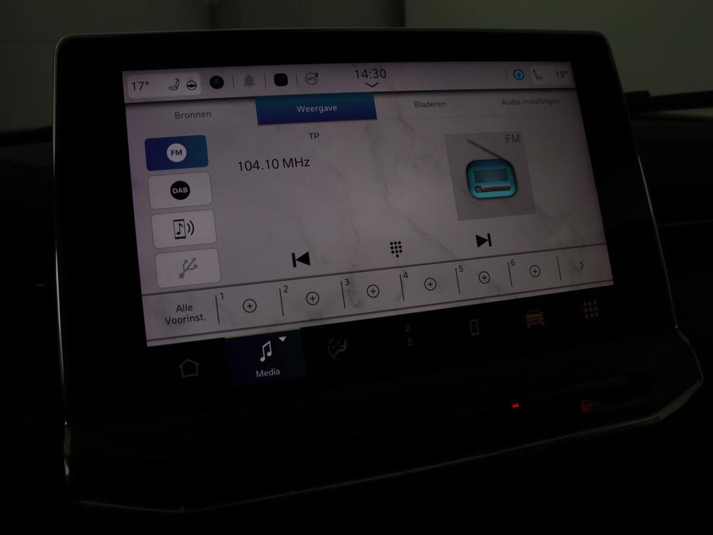 Jeep Compass 4xe 240 Plug-in Hybride Electric S | Leder | Stoel & stuurverwarming | Camera | Adaptive cruise | Carplay | Navigatie