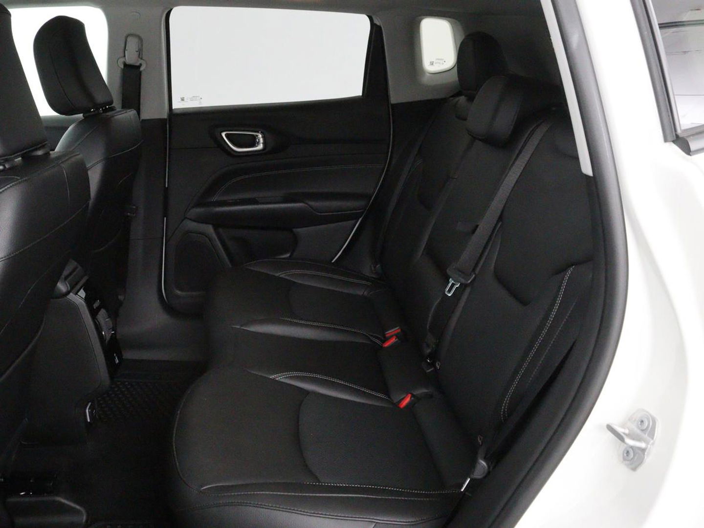 Jeep Compass 4xe 240 Plug-in Hybride Electric S | Leder | Stoel & stuurverwarming | Camera | Adaptive cruise | Carplay | Navigatie