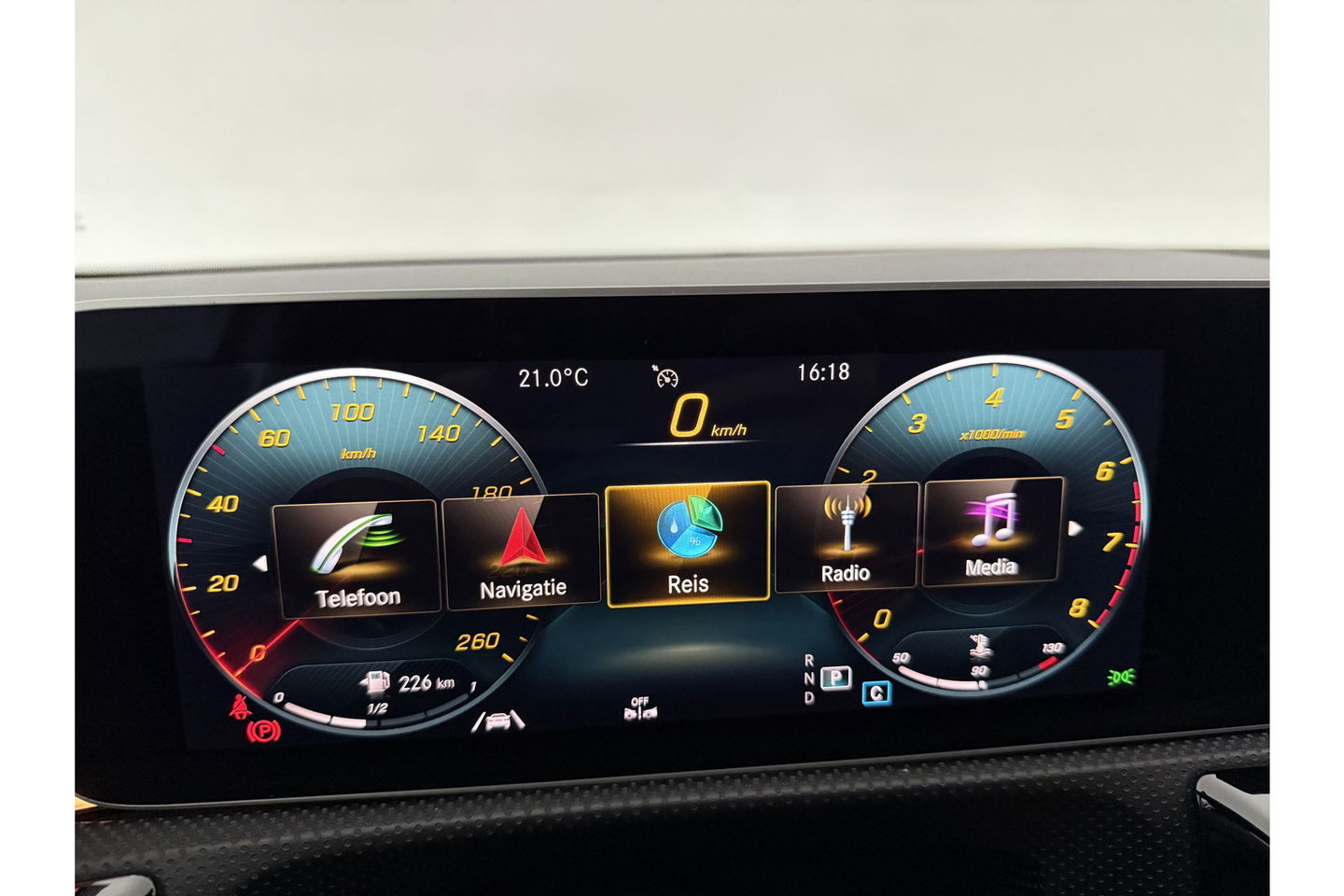 Mercedes-Benz A-Klasse 200 AMG 164PK Pano Camera Sfeerverl. LED Virtual Navi Clima Cruise PDC 18"LMV