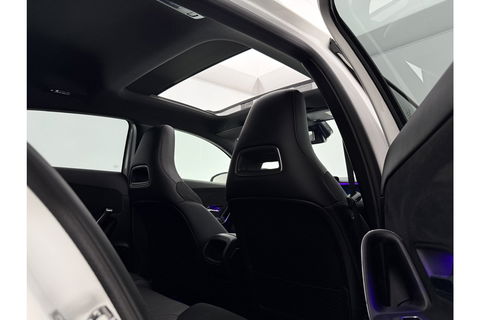 Mercedes-Benz A-Klasse 200 AMG 164PK Pano Camera Sfeerverl. LED Virtual Navi Clima Cruise PDC 18"LMV