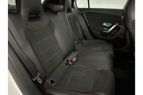 Mercedes-Benz A-Klasse 200 AMG 164PK Pano Camera Sfeerverl. LED Virtual Navi Clima Cruise PDC 18"LMV