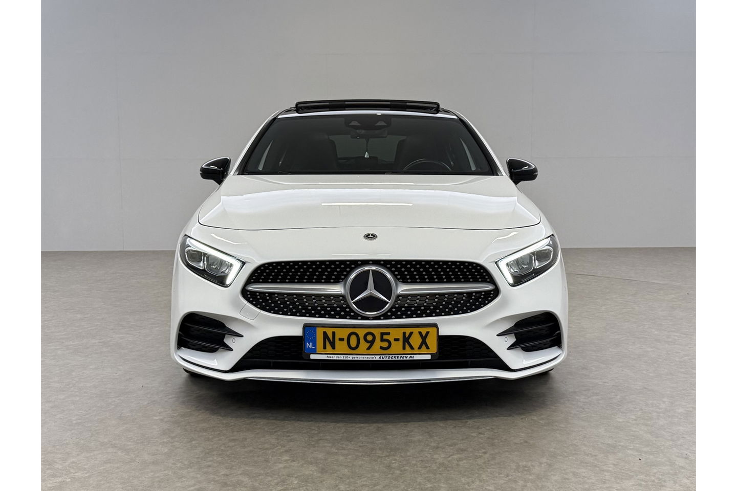 Mercedes-Benz A-Klasse 200 AMG 164PK Pano Camera Sfeerverl. LED Virtual Navi Clima Cruise PDC 18"LMV