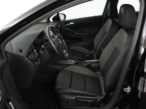 Opel Astra 1.4 Turbo Elegance | Automaat | Matrix LED | Camera | Carplay | Navigatie | Climate control | Bluetooth | Cruise control