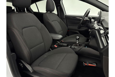 Ford Focus 1.0 EcoBoost ST Line b&o Audio Pano LED Carplay Clima Cruise Navigatie PDC 18"LMV