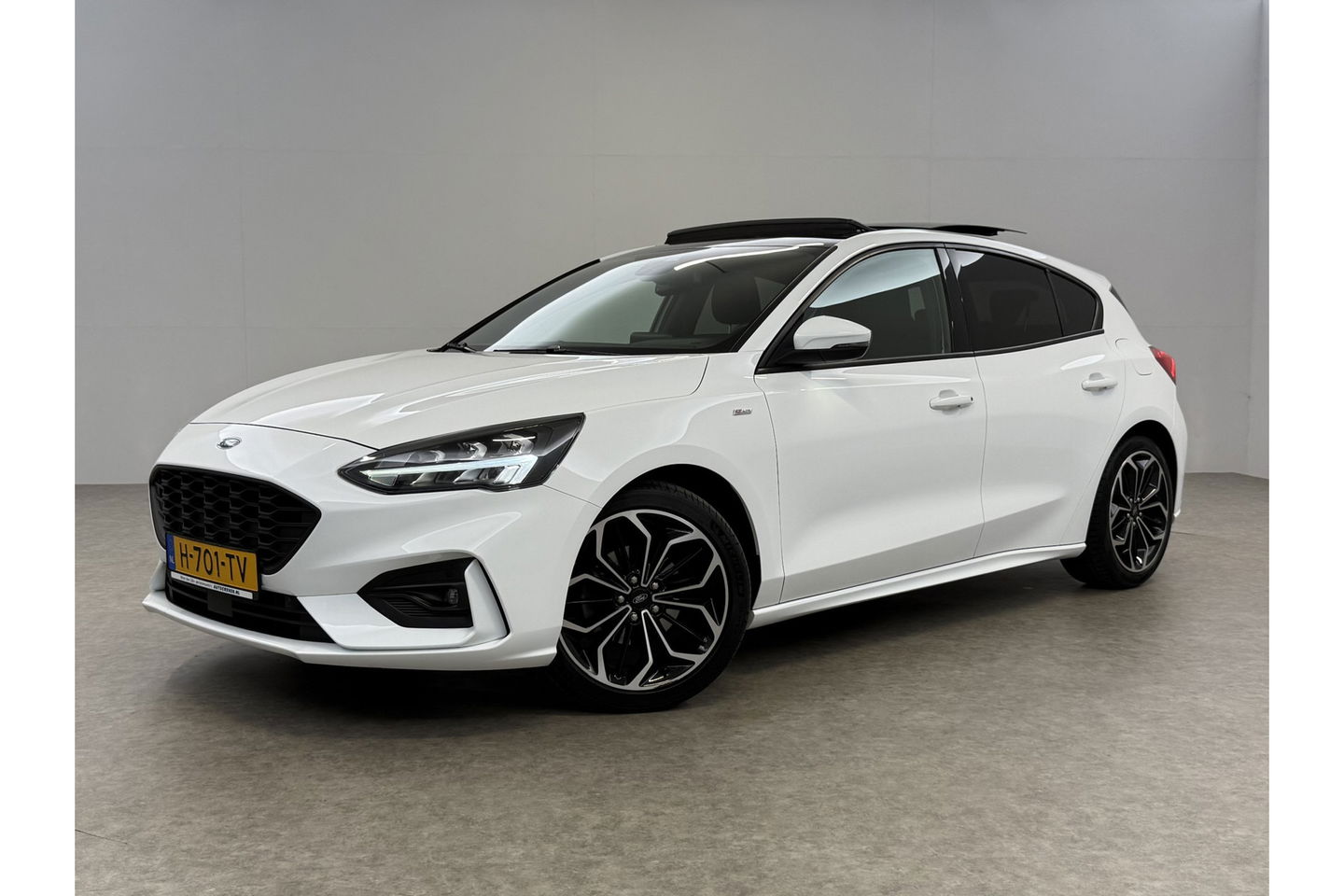 Ford Focus 1.0 EcoBoost ST Line b&o Audio Pano LED Carplay Clima Cruise Navigatie PDC 18"LMV