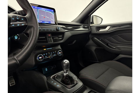 Ford Focus 1.0 EcoBoost ST Line b&o Audio Pano LED Carplay Clima Cruise Navigatie PDC 18"LMV