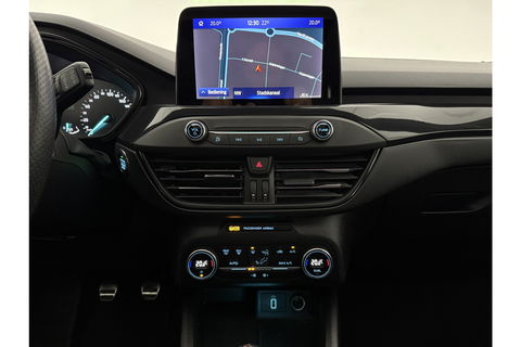 Ford Focus 1.0 EcoBoost ST Line b&o Audio Pano LED Carplay Clima Cruise Navigatie PDC 18"LMV