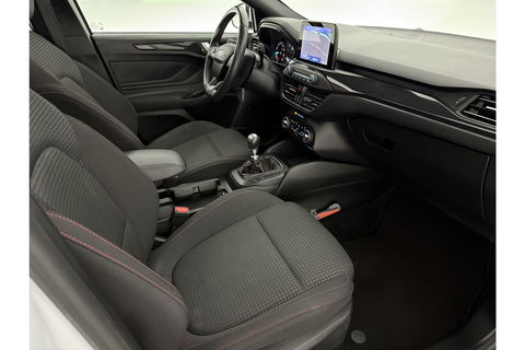 Ford Focus 1.0 EcoBoost ST Line b&o Audio Pano LED Carplay Clima Cruise Navigatie PDC 18"LMV