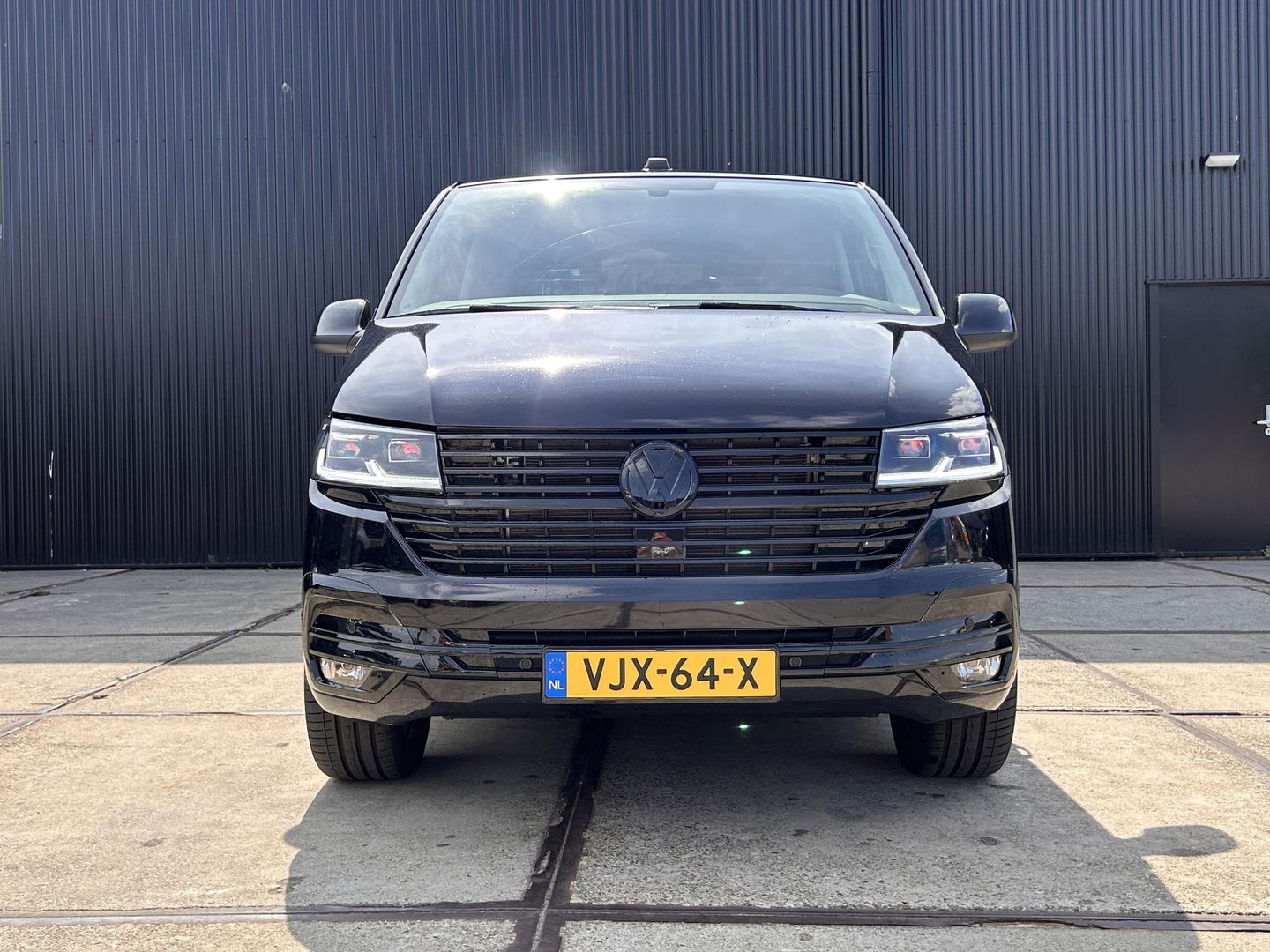 Volkswagen Transporter BULLI 2.0 TDI L2H1 30 DC | 2x SCHUIFDEUR | STOELVERWARMING | LED | LEDER