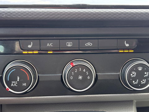 Volkswagen Transporter BULLI 2.0 TDI L2H1 30 DC | 2x SCHUIFDEUR | STOELVERWARMING | LED | LEDER