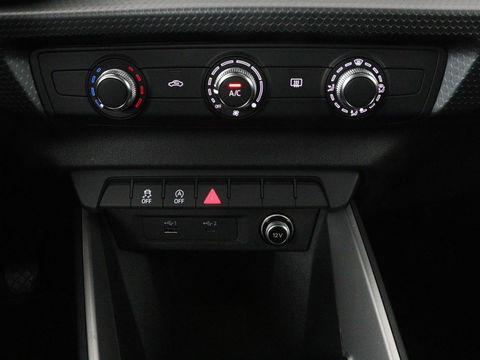Audi A1 25 TFSI Pro Line | Carplay | Virtual Cockpit | Navigatie | Cruise control | Airco | Parkeerhulp | DAB