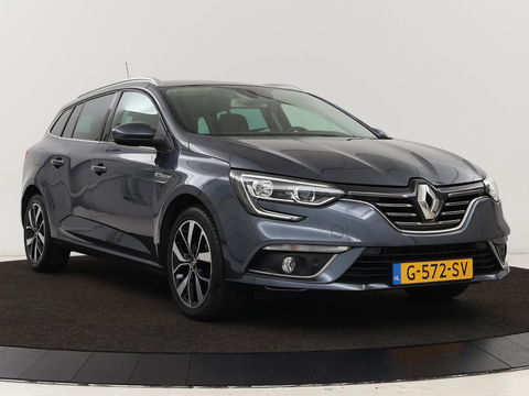 Renault Mégane 1.3 TCe Bose | Trekhaak | Carplay | Climate control | Navigatie | Dodehoek detectie | Park Assist | Cruise control