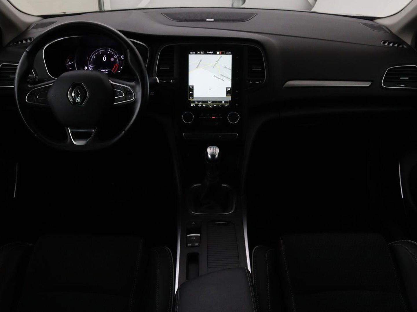 Renault Mégane 1.3 TCe Bose | Trekhaak | Carplay | Climate control | Navigatie | Dodehoek detectie | Park Assist | Cruise control