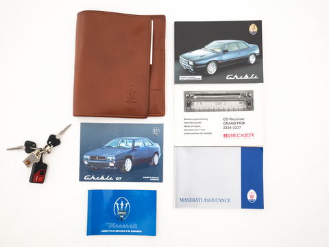 Maserati Ghibli 2.8 V6 Aut. *LUXURY-LEATHER | AIRCO | COMFORT-SEATS | RADIO-CD | WOODEN-INLAY | ALCANTARA-HEADLINER | 17''ALU*