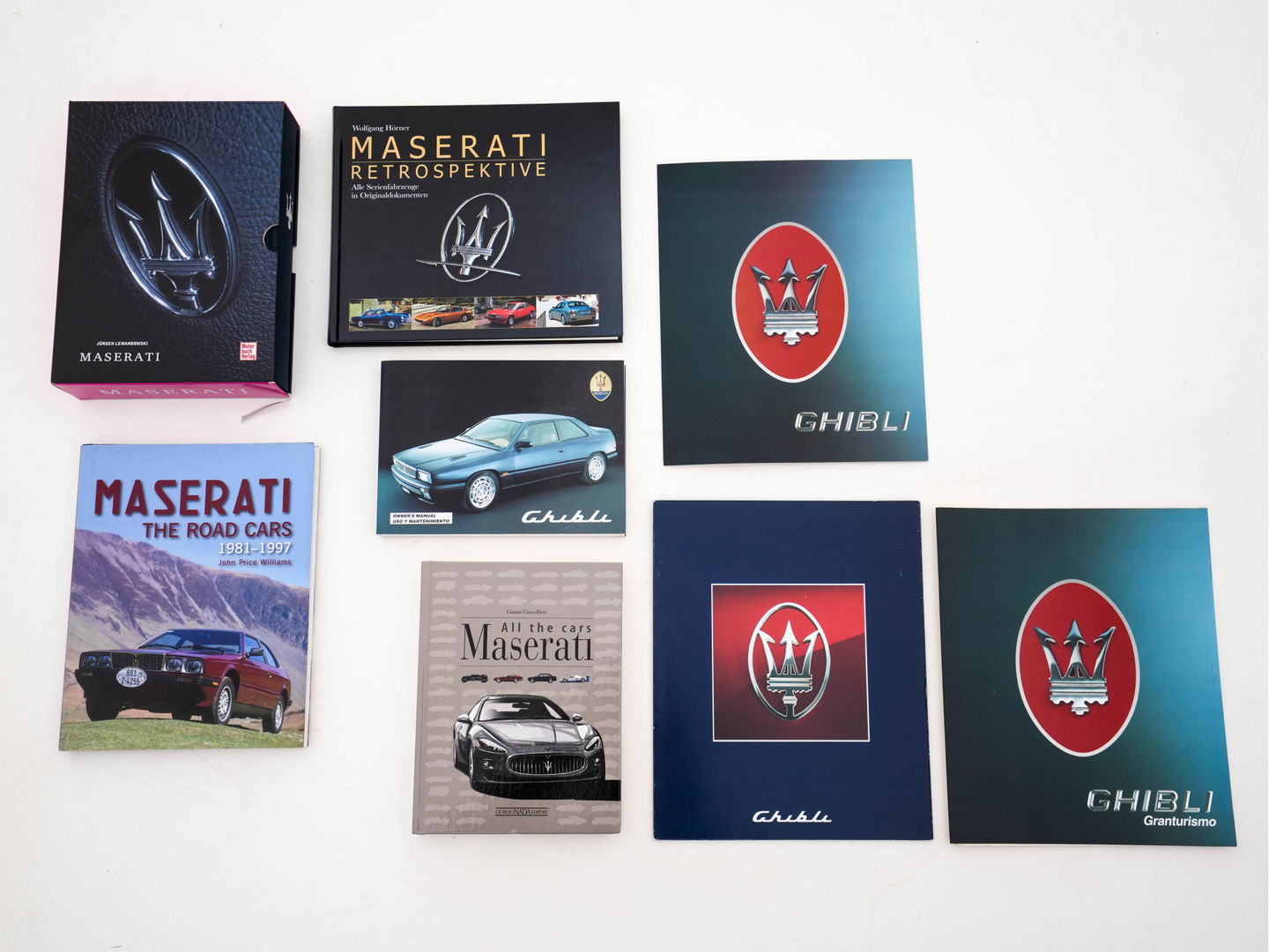 Maserati Ghibli 2.8 V6 Aut. *LUXURY-LEATHER | AIRCO | COMFORT-SEATS | RADIO-CD | WOODEN-INLAY | ALCANTARA-HEADLINER | 17''ALU*