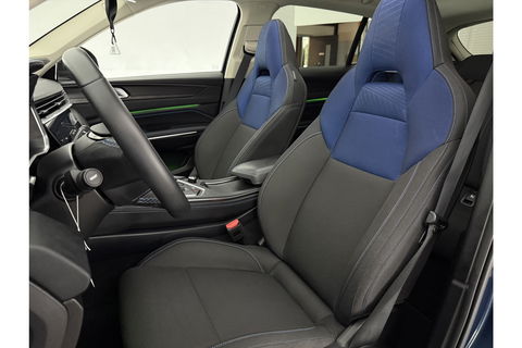 Lynk & Co 01 1.5 Hybride 360Camera ACC Pano LED Memory Sfeerverl. Carplay Clima Navi Virtual 20"LMV