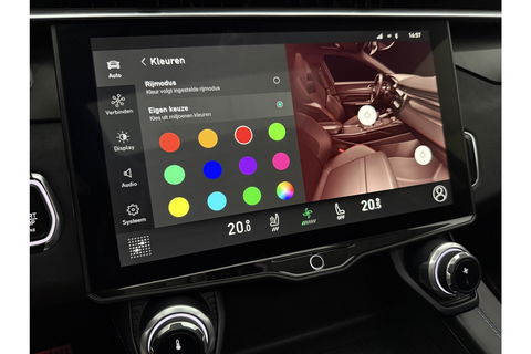 Lynk & Co 01 1.5 Hybride 360Camera ACC Pano LED Memory Sfeerverl. Carplay Clima Navi Virtual 20"LMV