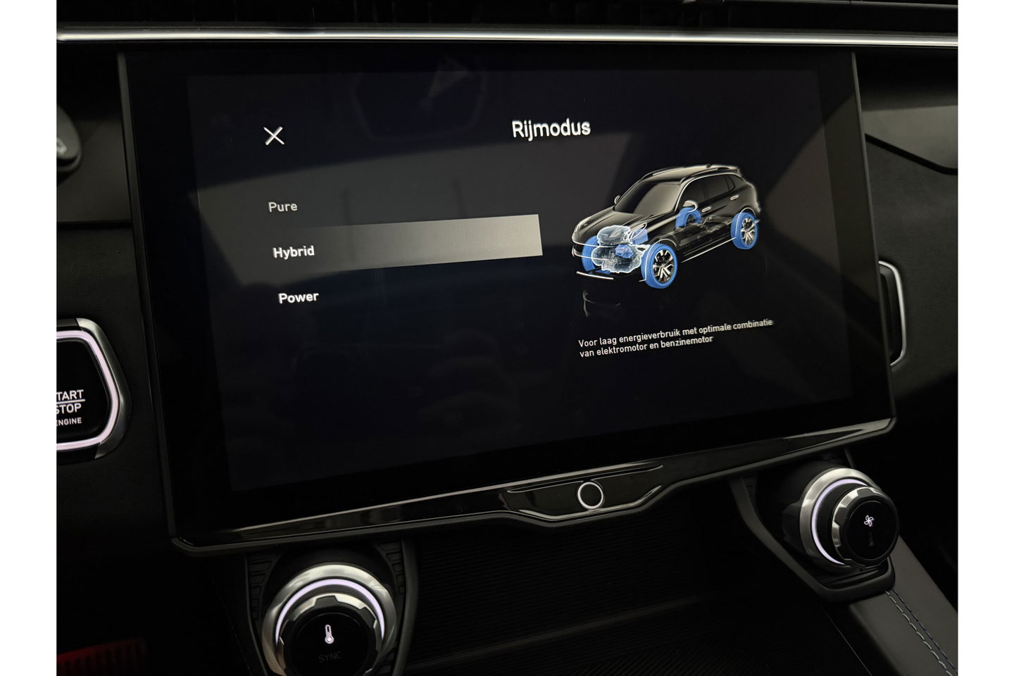Lynk & Co 01 1.5 Hybride 360Camera ACC Pano LED Memory Sfeerverl. Carplay Clima Navi Virtual 20"LMV