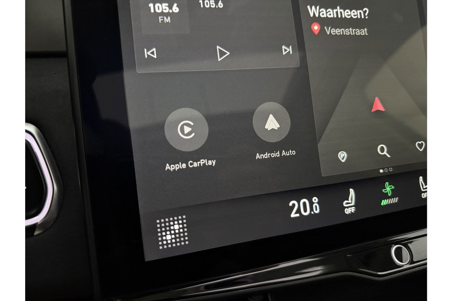 Lynk & Co 01 1.5 Hybride 360Camera ACC Pano LED Memory Sfeerverl. Carplay Clima Navi Virtual 20"LMV