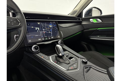 Lynk & Co 01 1.5 Hybride 360Camera ACC Pano LED Memory Sfeerverl. Carplay Clima Navi Virtual 20"LMV