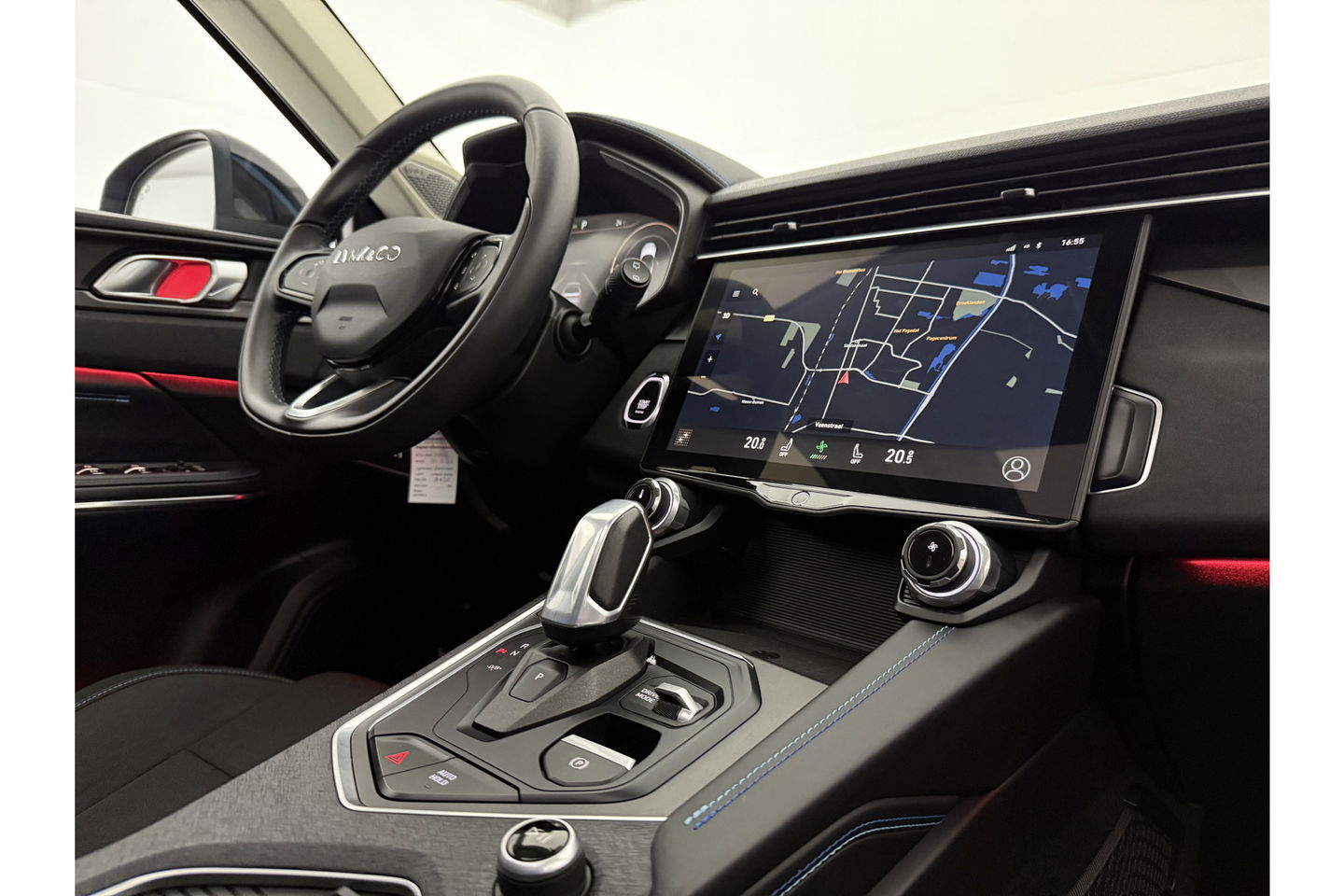 Lynk & Co 01 1.5 Hybride 360Camera ACC Pano LED Memory Sfeerverl. Carplay Clima Navi Virtual 20"LMV