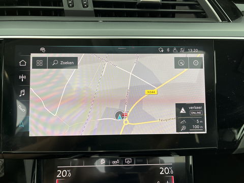 Audi e-tron 50 Quattro Advanced Launch-Edition-Plus 71 kWh [ 3-Fase ] (INCL-BTW) *PANO | LUXURY-LEATHER | FULL-LED | ADAPTIVE-CRUISE | MEMORY-PACK | DIGI-COCKPIT | HEATED-COMFORTSEATS | CARPLAY | NAVI-FULLMAP | ECC | SHIFT-PADDLES | LANE-ASSIST | PDC | 20''ALU*