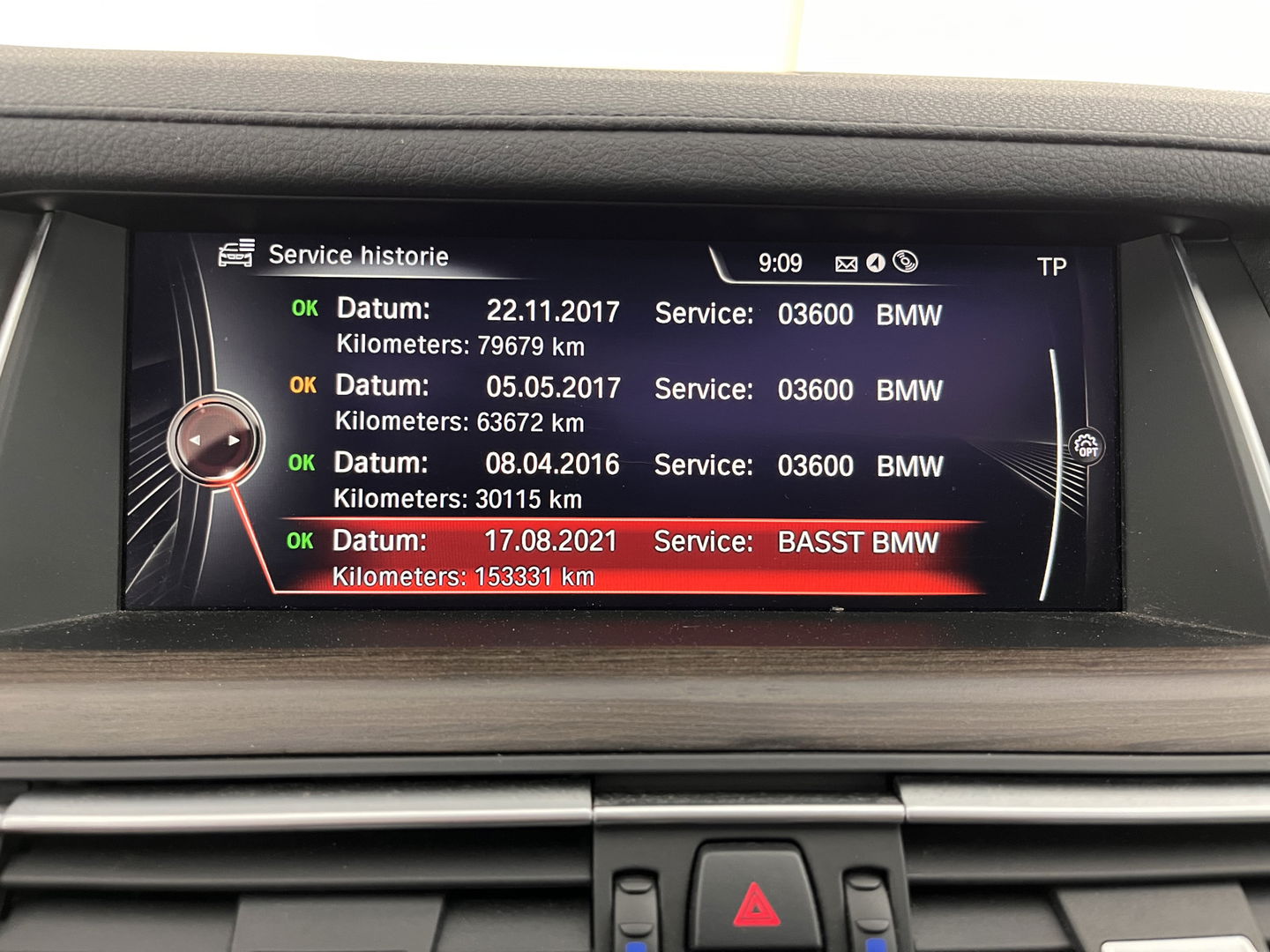 BMW 7 Serie 740d xDrive High Executive M-Sport-Pack GEAR BOX PROBLEM  M-Sport Pack Aut. *PANO | HEAD-UP | LUXURY-LEATHER | SOFT-CLOSE | FULL-LED | MEMORY-PACK | HARMAN/KARDON-SURROUND | TOPVIEW | BLINDSPOT | KEYLESS | HEATED-SPORTSEATS | DIGI-
