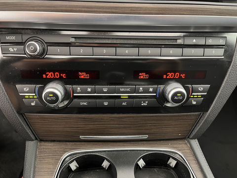 BMW 7 Serie 740d xDrive High Executive M-Sport-Pack GEAR BOX PROBLEM  M-Sport Pack Aut. *PANO | HEAD-UP | LUXURY-LEATHER | SOFT-CLOSE | FULL-LED | MEMORY-PACK | HARMAN/KARDON-SURROUND | TOPVIEW | BLINDSPOT | KEYLESS | HEATED-SPORTSEATS | DIGI-