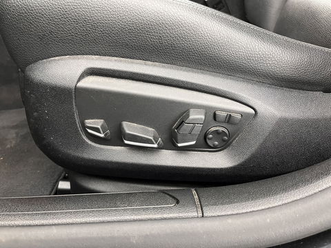 BMW 7 Serie 740d xDrive High Executive M-Sport-Pack GEAR BOX PROBLEM  M-Sport Pack Aut. *PANO | HEAD-UP | LUXURY-LEATHER | SOFT-CLOSE | FULL-LED | MEMORY-PACK | HARMAN/KARDON-SURROUND | TOPVIEW | BLINDSPOT | KEYLESS | HEATED-SPORTSEATS | DIGI-