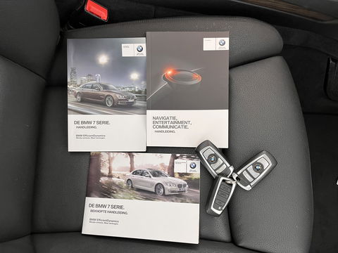 BMW 7 Serie 740d xDrive High Executive M-Sport-Pack GEAR BOX PROBLEM  M-Sport Pack Aut. *PANO | HEAD-UP | LUXURY-LEATHER | SOFT-CLOSE | FULL-LED | MEMORY-PACK | HARMAN/KARDON-SURROUND | TOPVIEW | BLINDSPOT | KEYLESS | HEATED-SPORTSEATS | DIGI-
