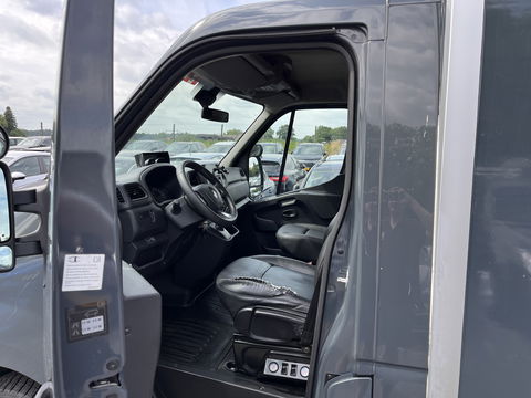Renault Master T35 2.3 dCi 150 L3 Energy Aut. *CAMERA | AIRCO | CRUISE | RADIO-MP3 | AIR-PRESSURE-SEAT*