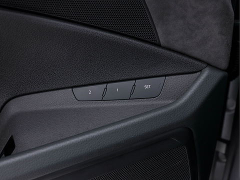 Audi e-tron 55 Quattro Advanced S-line-Sportpack 95 kWh [ 3-Fase ] (INCL-BTW) *PANO | FULL-LED | NAVI-FULLMAP | KEYLESS | LEATHER-MICROFIBRE | | AIR-SUSPENSION | CRUISE | DIGI-COCKPIT | MEMORY-PACK | SHIFT-PADDLES | HEATED-SPORTSEATS | 20"ALU*