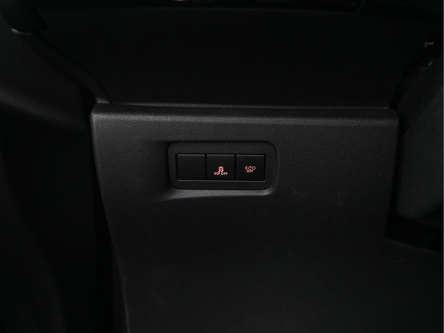 Citroën DS3 1.6 e-HDi So Chic *NAVI-FULLMAP | SPORT-SEATS | ECC | MICROFIBRE | PDC | CRUISE | RADIO-CD | TOWBAR*