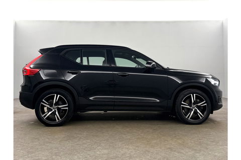 Volvo XC40 1.5 T5 Recharge Inscription Hybride 262PK Camera LED Carplay Trekhaak Pano 19"LMV Navi Virtual Clima PDC Stoel/Stuurverwarming