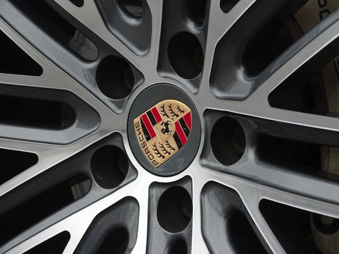 Porsche Macan 3.0 S 340PK PDK / PCM / carbon / LED